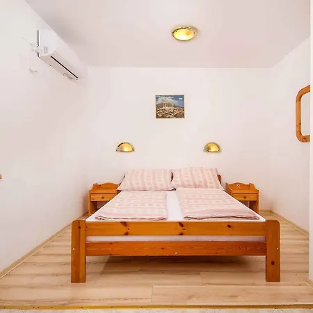 In 19236 Apartment